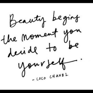 Meet your Posher, Leah